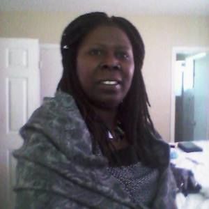 Meet your Posher, Monique ozette